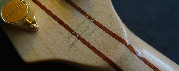 Africa-I 5 strings | Deluxe version, back side distinctive lettering