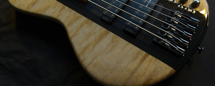 Session Bass | The modular 5 strings bass (quilted maple)