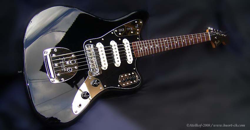 Fender Jaguar 3 micros (www.huort-ch.com)